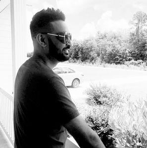 Meet your Posher, Vikram